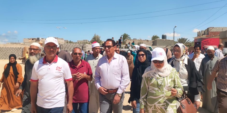 شمال سيناء تنظم قافلة شاملة لحي" الكرامة" بالعريش تتضمن خدمات طبية وسلع غذائية وندوات تثقيفية (صور) - صوت الأمة