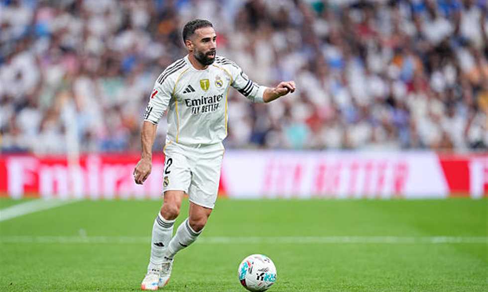 تقرير: كارباخال غير راض عن قرار أربيلوا بإبعاده من تشكيل ريال مدريد