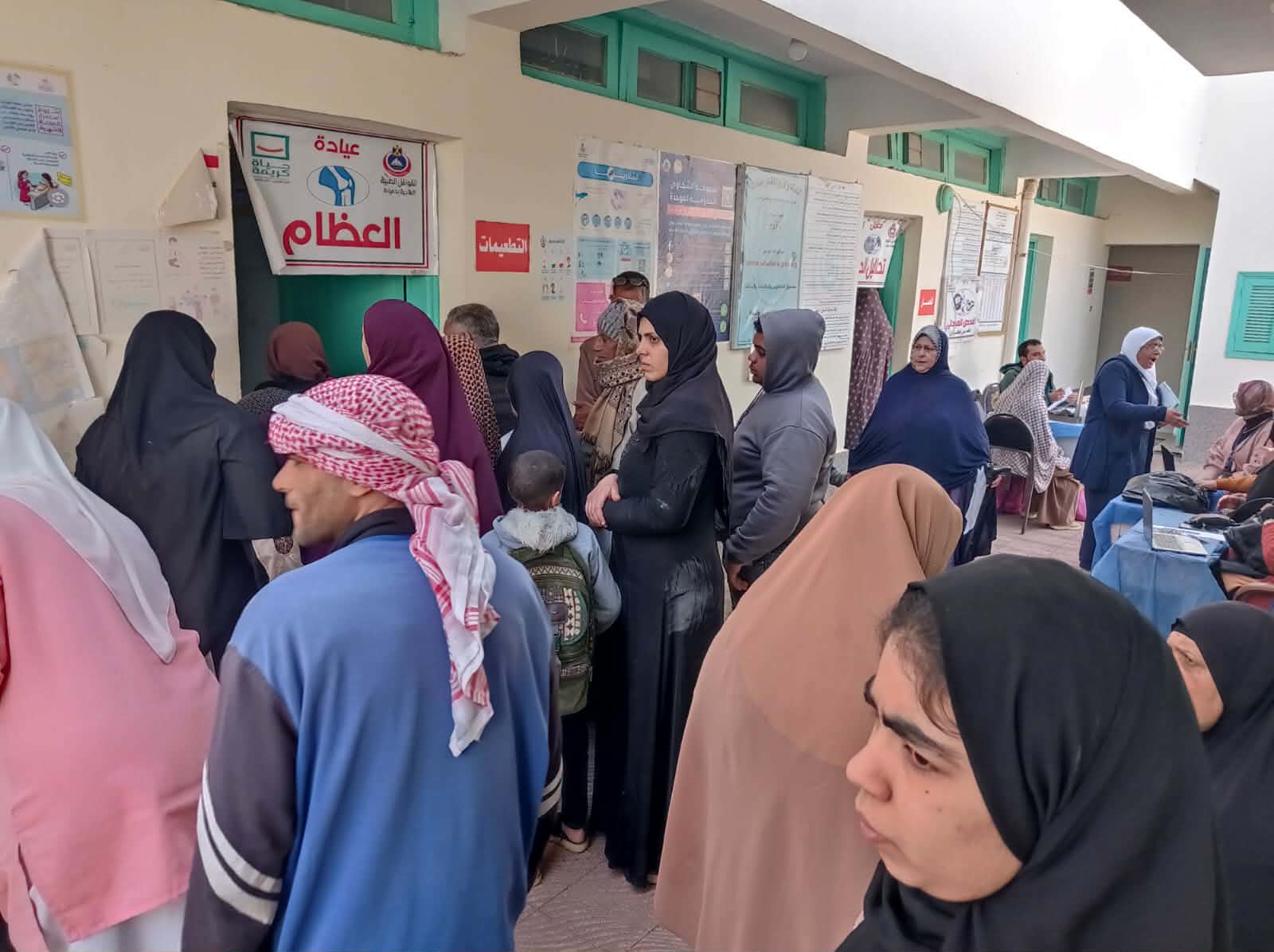 قافلة طبية تخدم 1428 مواطنا بدمياط