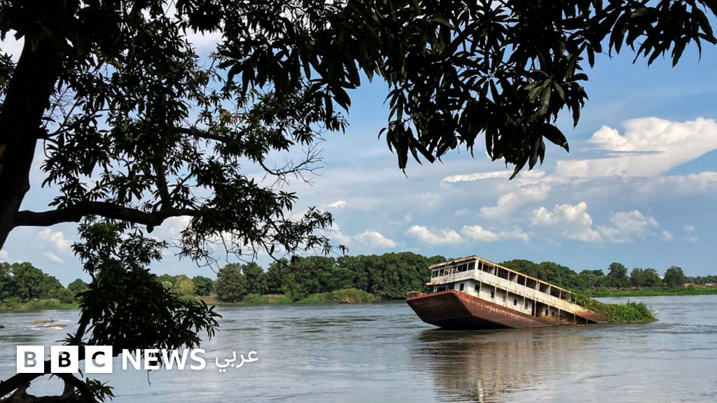 في ثاني حادث خلال أيام، فقدان 12 شخصاً إثر غرق مركب في نهر النيل بالسودان - BBC News عربي