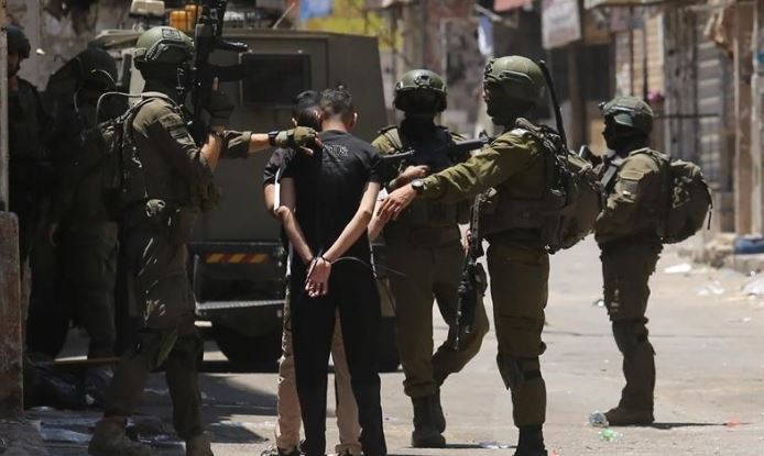 بثالث أيام رمضان.. جيش الاحتلال الإسرائيلي يعتقل 14 فلسطينيا في الضفة