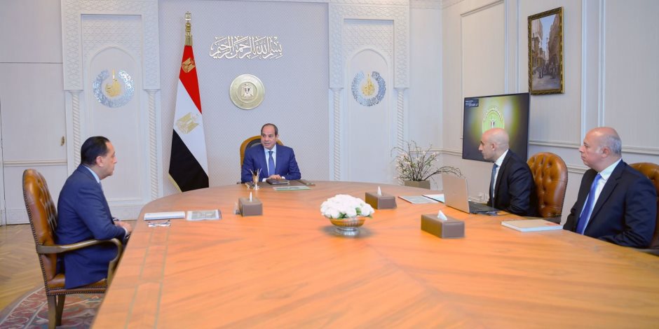 الرئيس السيسى يؤكد ضرورة بناء جيل واعٍ قادر على الإسهام في اقتصاد رقمى قائم على المعرفة والابتكار - صوت الأمة