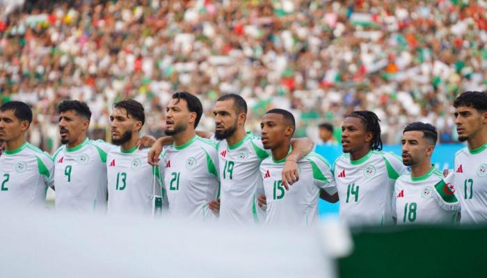 &laquo;بشرط واحد&raquo;.. بطل العالم السابق يوافق على مواجهة الجزائر وديا
