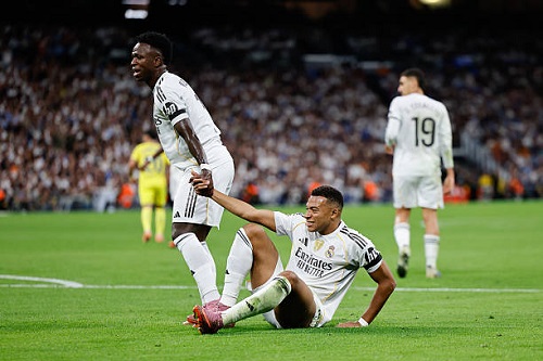 ريال مدريد يحسم مستقبل فينيسيوس.. تجديد حتى 2030 رغم الإغراءات السعودية