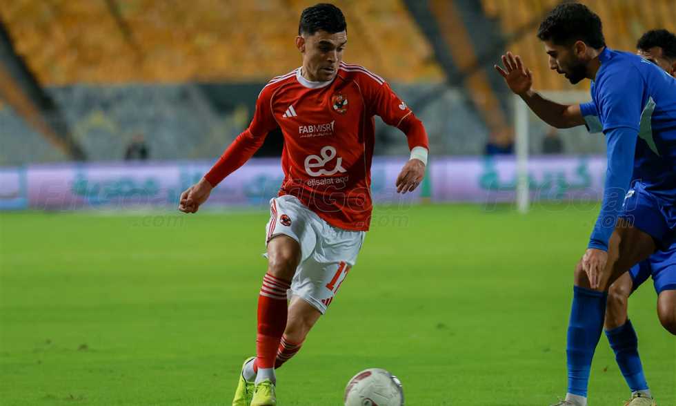انتهت الدوري المصري – سموحة (0)-(1) الأهلي.. فوز الأحمر