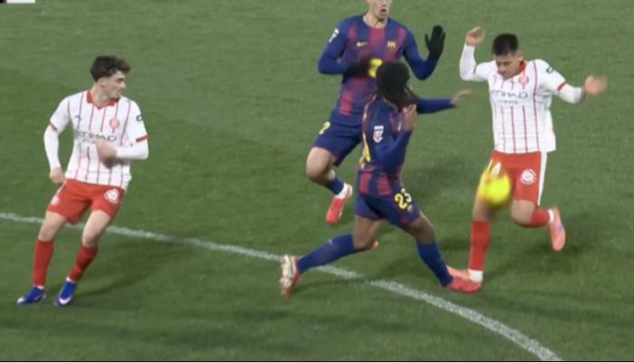 اعتراف رسمي.. هدف جيرونا ضد برشلونة غير صحيح