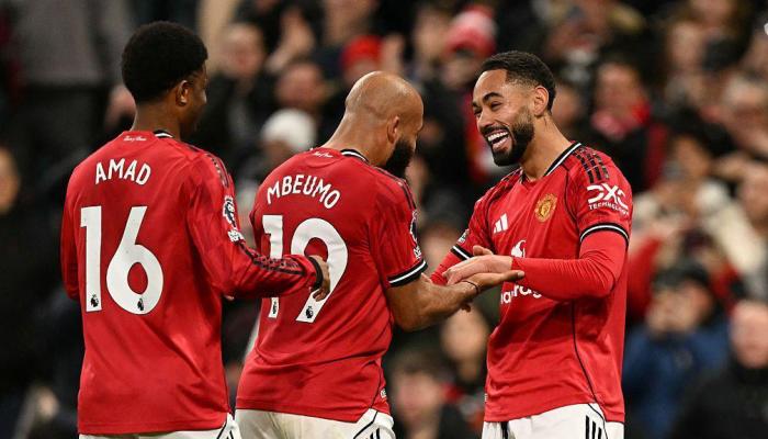 مانشستر يونايتد بطل الدوري الإنجليزي في 2026