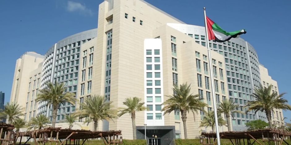 "الطوارئ الإماراتية": الأوضاع حالياً تحت السيطرة ونتابع الموقف على مدار الساعة - صوت الأمة