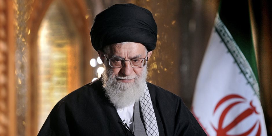 إعلام عبرى: إصابة المرشد الأعلى الإيرانى على خامنئى فى هجوم على طهران - صوت الأمة