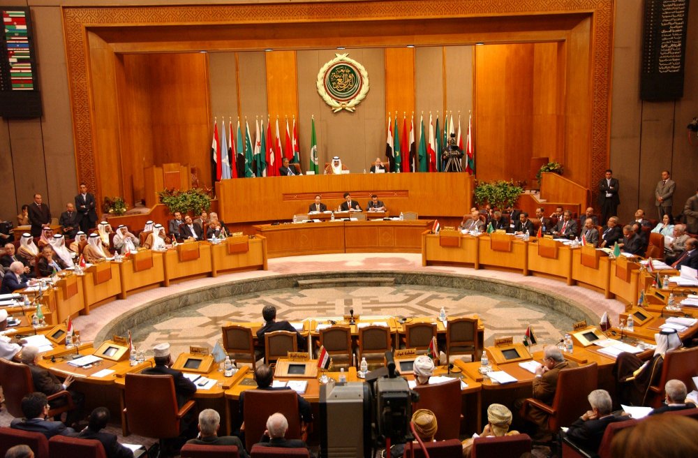 الجامعة العربية تنظم ورشة عمل حول خطورة استغلال الذكاء الاصطناعي في تطوير القدرات الإعلامية للجماعات الإرهابية