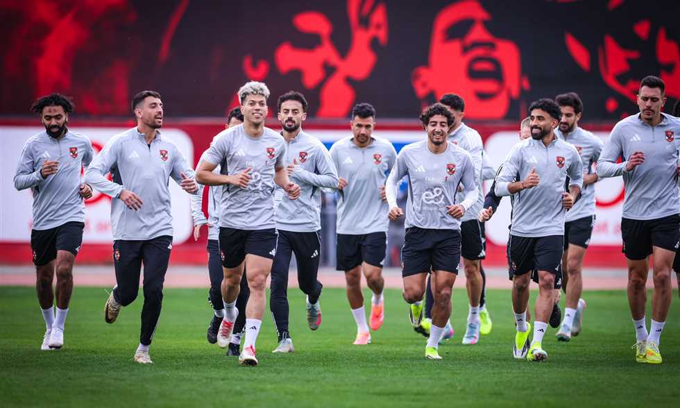 الأهلي يعود للتدريبات الجماعية.. ومحاضرة من توروب مع اللاعبين