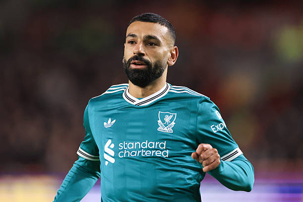 صلاح يقود تشكيل ليفربول أمام جالطة سراي في دوري أبطال أوروبا