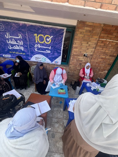 فحص 359 مواطنا بالمبادرات الرئاسية وتحويل 34 حالة للعلاج على نفقة الدولة بالبحيرة