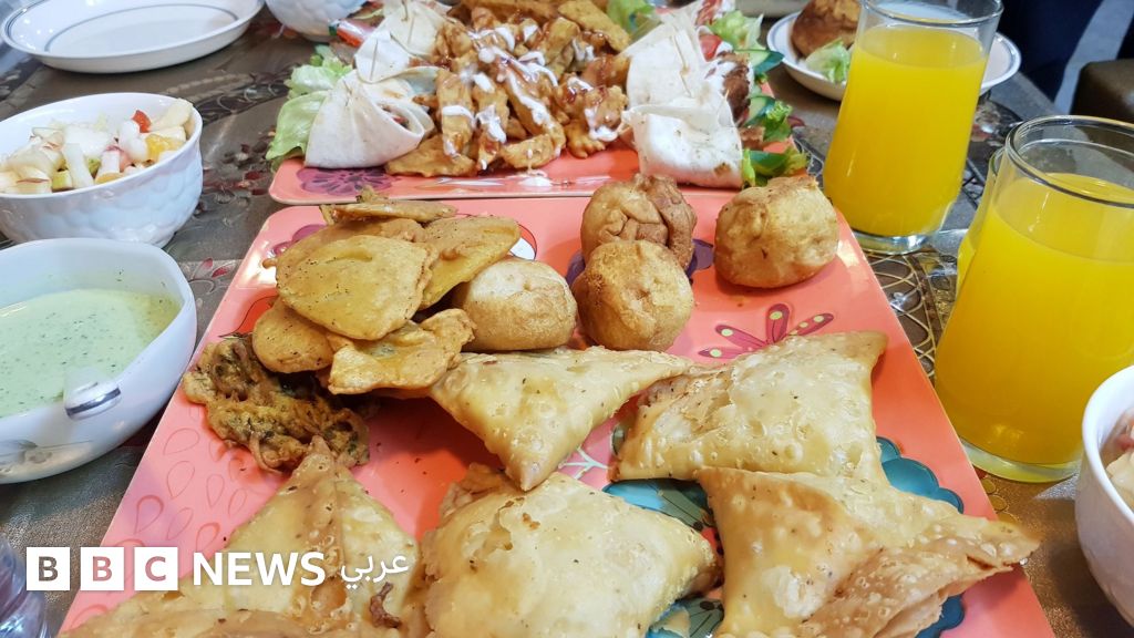 الصوم في رمضان: كيف تتغير مستويات الكوليسترول في جسمك؟ - BBC News عربي