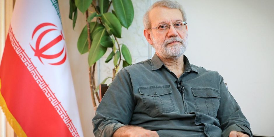 تضارب الأنباء حول "الرجل الثاني".. إسرائيل تُعلن اغتيال علي لاريجاني وطهران ترد بـ "رسالة بخط يده" - صوت الأمة