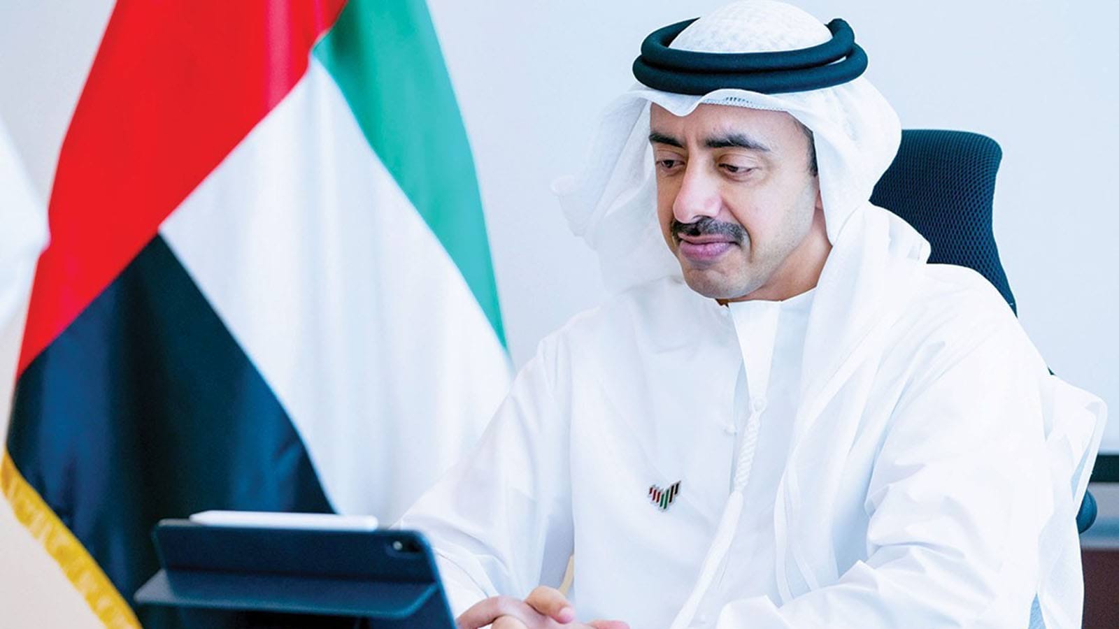 وزير خارجية الإمارات: الاعتداءات لن تثني الدولة عن حماية سيادتها وأمنها واستقرارها
