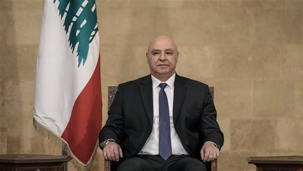 الرئيس اللبناني يدعو إلى نبذ التفرقة والتحريض الطائفي والفتنة