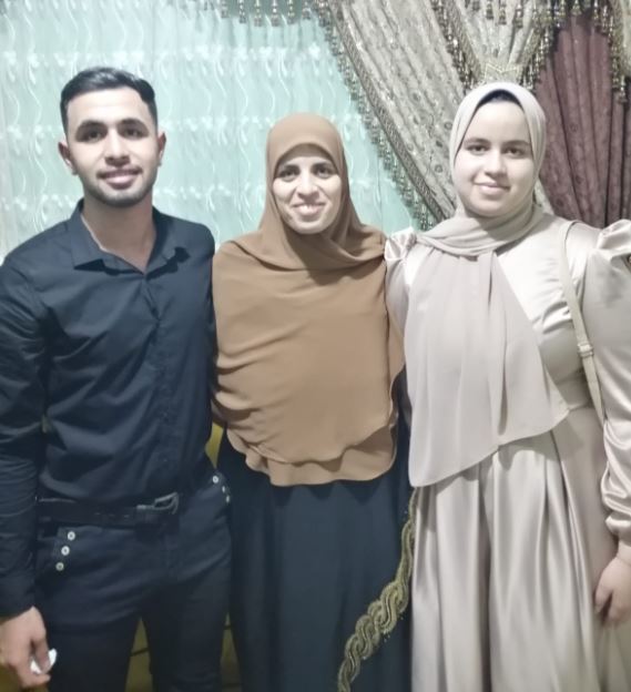 الأم المثالية بدمياط 2026.. كفاح سيدة كتبت ملحمة صبر انتهت بتفوق الأبناء