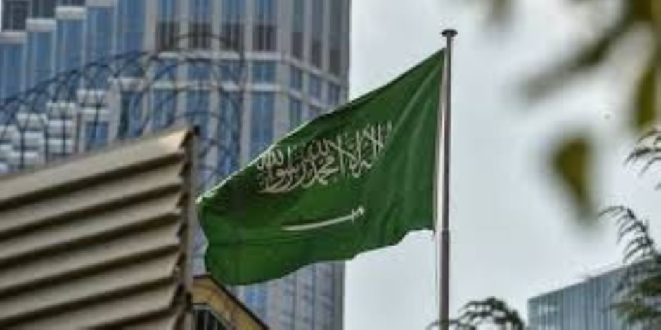 السعودية تعلن اعتراض وتدمير 3 مسيّرات في المنطقة الشرقية - صوت الأمة