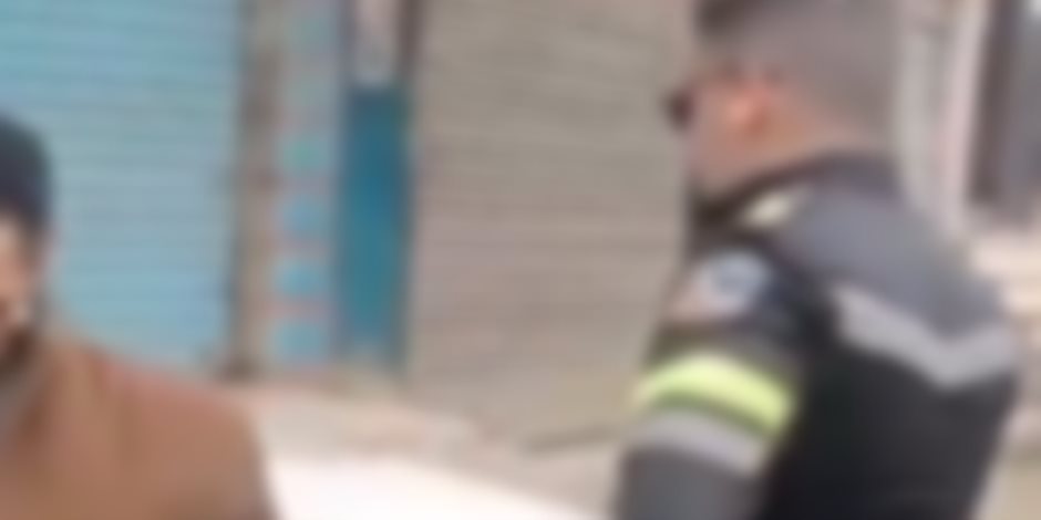 كشف ملابسات واقعة تضرر أحد الأشخاص من ضابط مرور بالفيوم - صوت الأمة