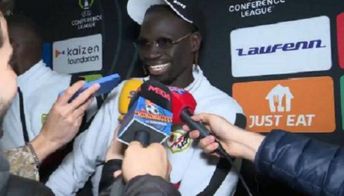 بعد منح اللقب الأفريقي للمغرب.. نجم السنغال يفاجئ زميله المغربي