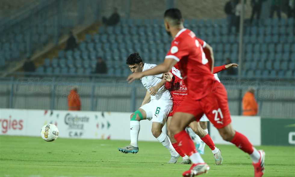 مهاجم شباب بلوزداد: المصري خلق لنا صعوبات كبيرة ولكن