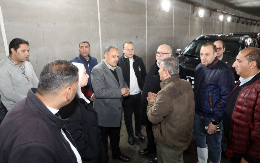 محافظ الشرقية يتابع ميدانيا سحب مياه الأمطار وضمان السيولة المرورية في الزقازيق