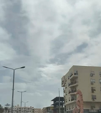 محافظ البحر الأحمر يعلن حالة الطوارئ القصوى لمواجهة تقلبات الطقس