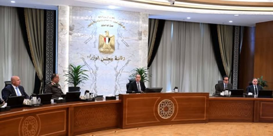 مدبولي: الحكومة تتابع تداعيات أحداث المنطقة للتحرك بما يحمى استقرار اقتصاد مصر - صوت الأمة