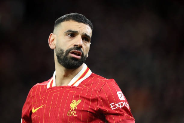 روي كين: صلاح أخطأ في توقيت إعلان رحيله عن ليفربول