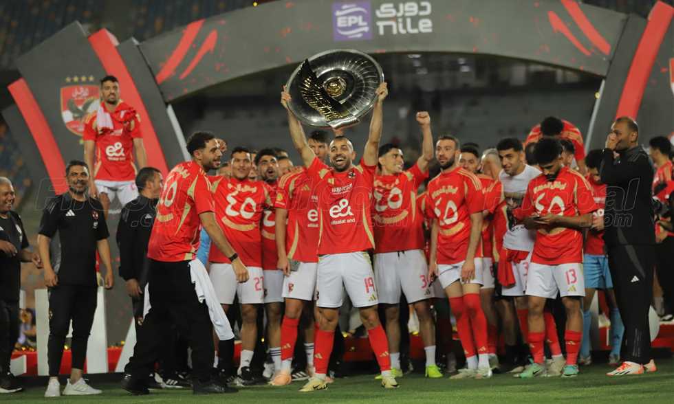 الأهلي يعلن تأييد المحكمة الراضية لأحقيته في التتويج بدوري الموسم الماضي