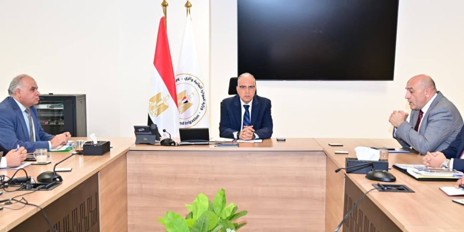 وزير الرى يتابع إجراءات الإدارة الرشيدة للمياه الجوفية وحوكمة إدارتها - صوت الأمة