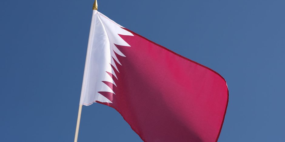 قطر تعلن اعتراض صواريخ باليستية ومسيّرات إيرانية - صوت الأمة