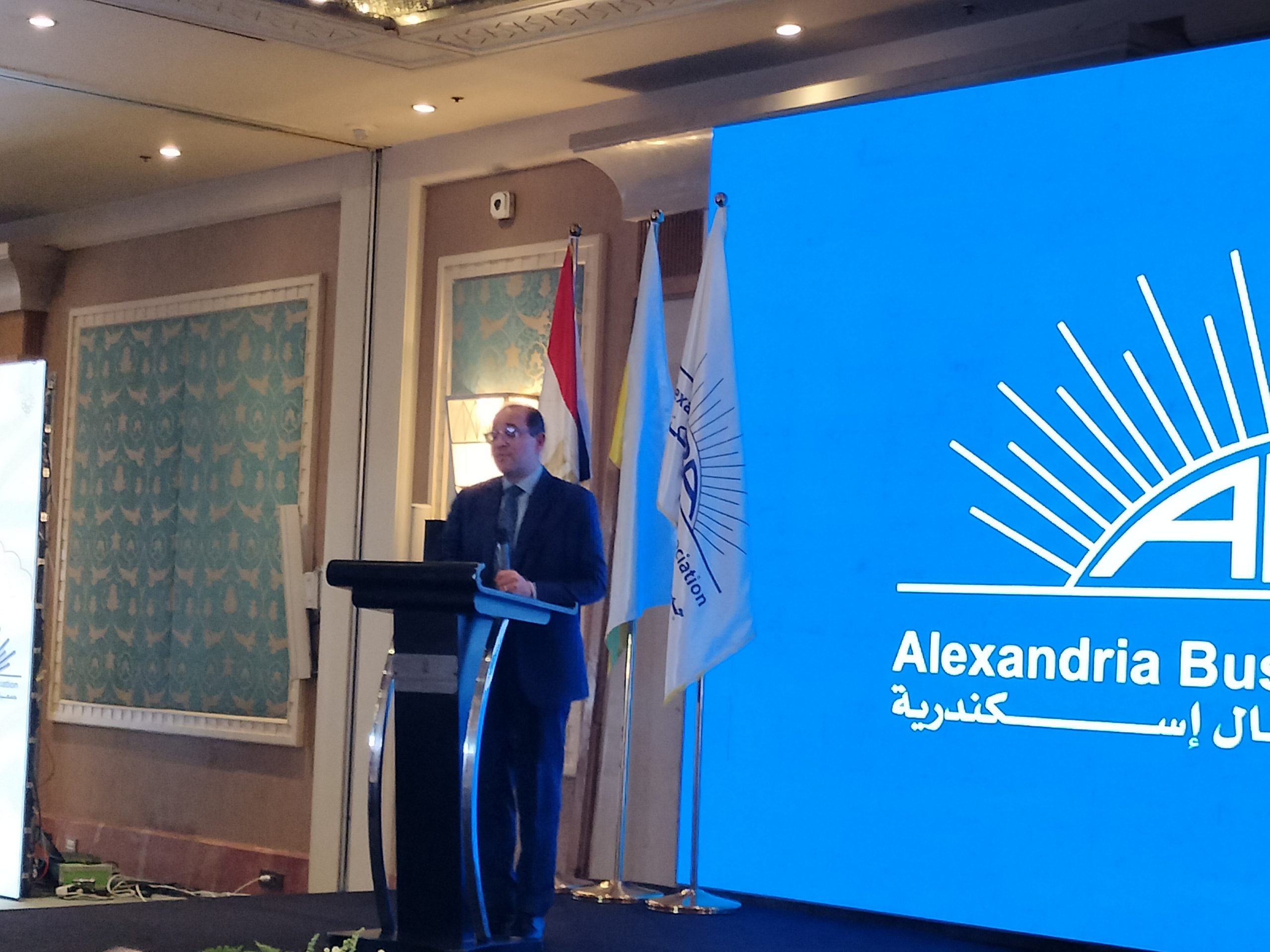 وزير المالية: حزمة ثانية من التسهيلات الضريبية لتعزيز الثقة مع مجتمع الأعمال وتوسيع القاعدة الضريبية | أموال الغد