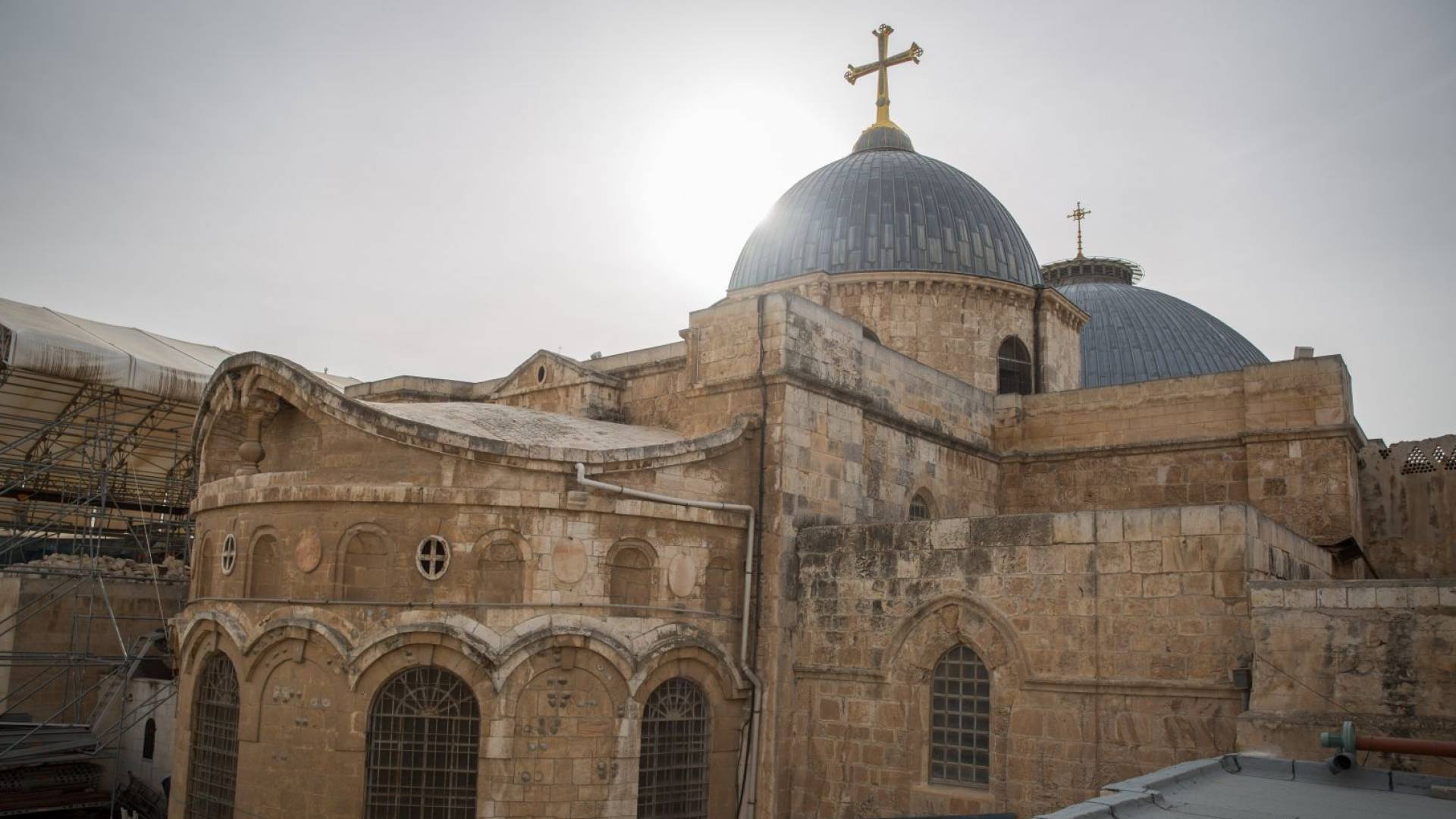 بعد إغلاق 40 يوما.. كنيسة القيامة بالقدس تحيي الجمعة العظيمة