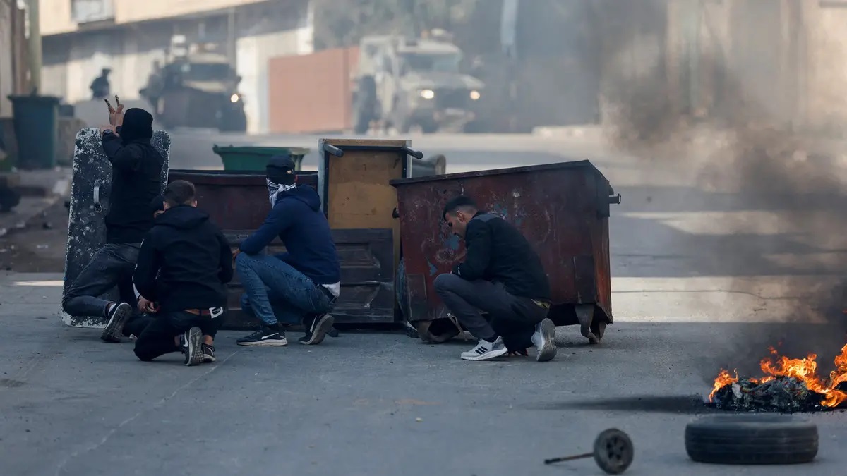 فند مزاعم جيش الاحتلال.. مركز إسرائيلي يوثق مقتل فلسطيني بيد مستوطن في الضفة