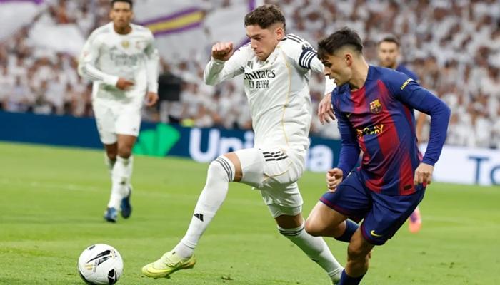 تحديد موعد كلاسيكو حسم الليغا بين برشلونة وريال مدريد 2026
