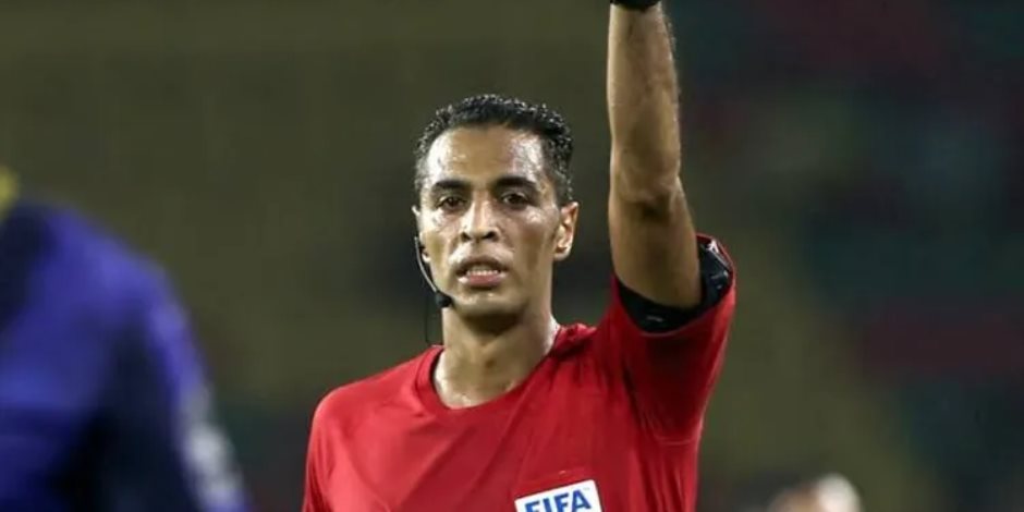 أمين عمر يعتذر عن إدارة مباراة الزمالك وبيراميدز بالدورى - صوت الأمة