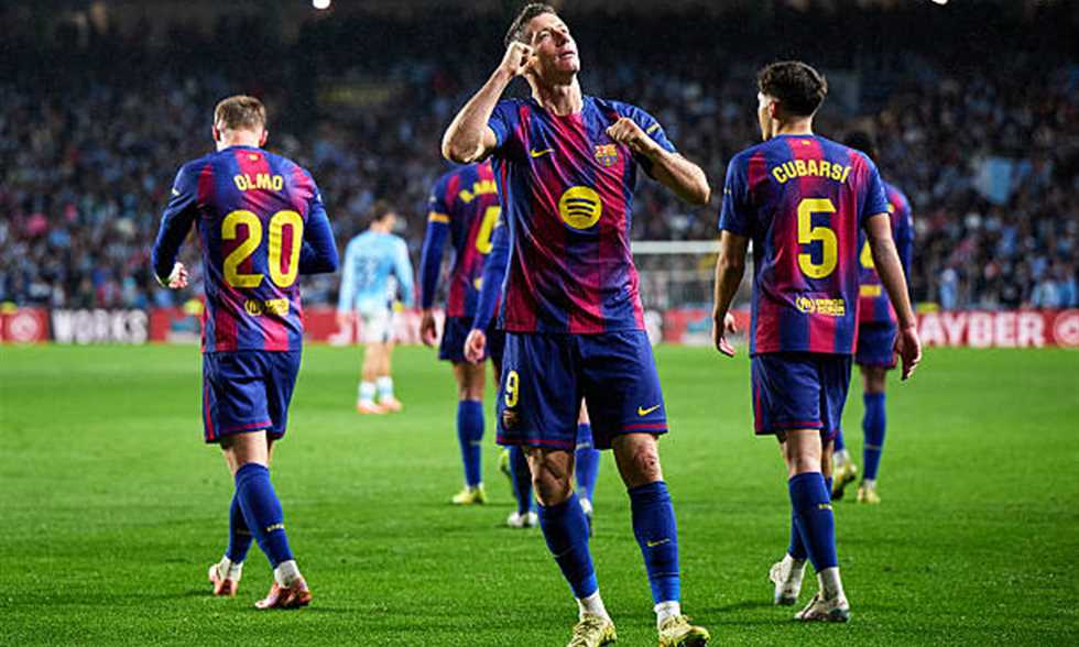 كادينا سير: برشلونة لم يقدم عرضا لتجديد عقد ليفاندوفسكي