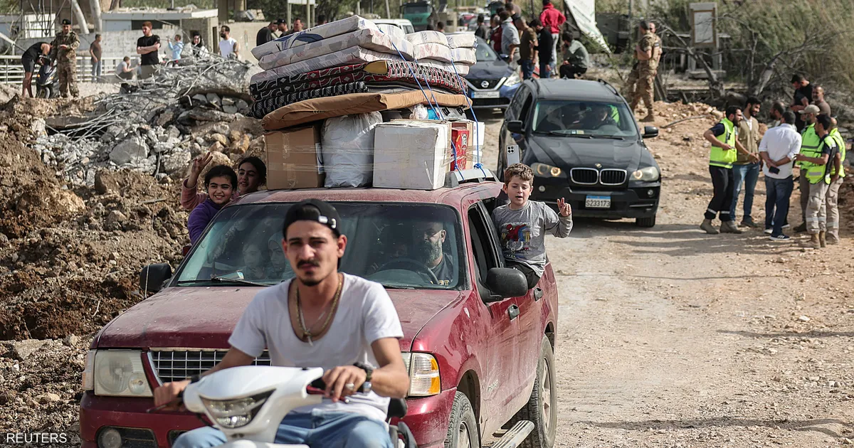 سجاد وأجهزة تلفزيون وأرائك.. اعترافات إسرائيلية بعمليات نهب في لبنان