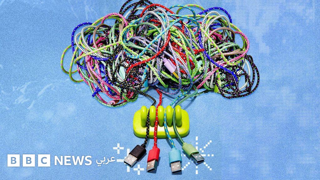 من المسؤول عن تلف كابلات شحن الهواتف بسرعة؟ - BBC News عربي