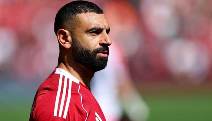 ليزامل رونالدو.. مدرب النصر يحسم موقفه من ضم محمد صلاح