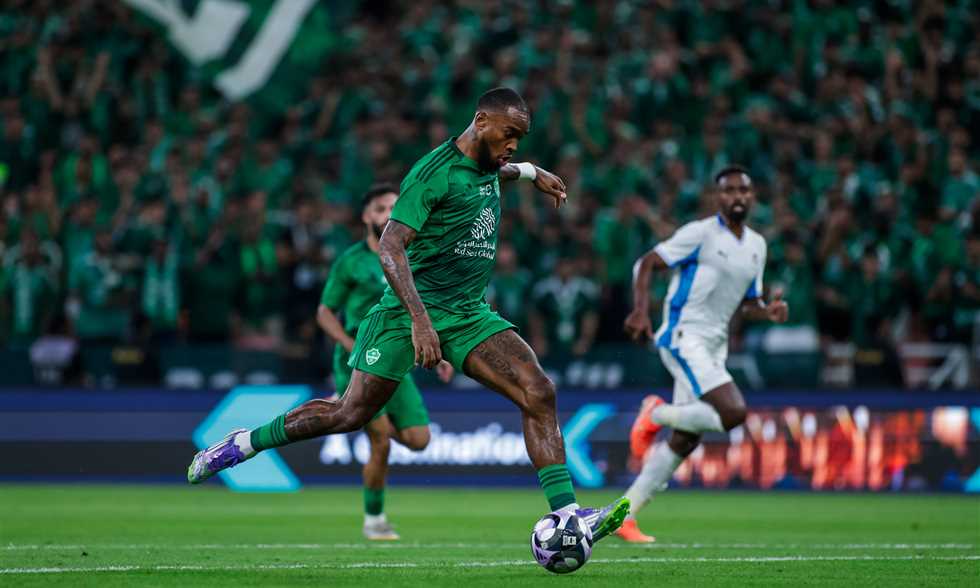 انتهت في الدوري السعودي - أهلي جدة (1)-(0) نيوم.. 3 نقاط ثمينة