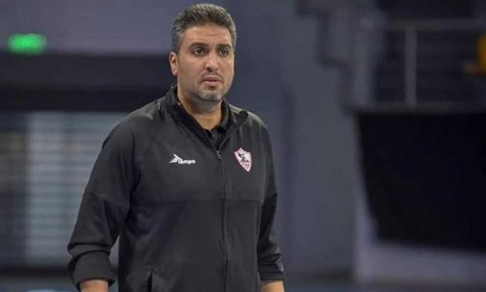خبر في الجول - الزمالك يتفق مع عاشور على تدريب فريق الطائرة