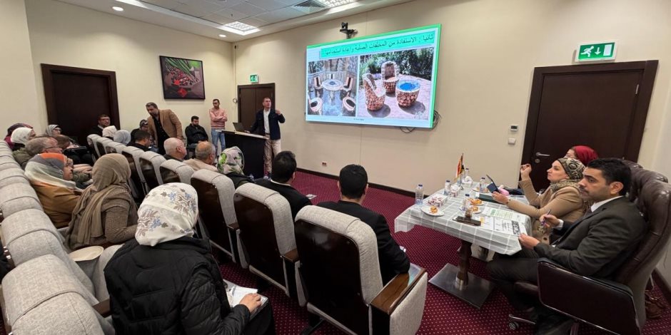 "الإسكان" تواصل العمل على تنفيذ خطة عامة لمشروعات الاستدامة والترشيد بالمدن الجديدة - صوت الأمة