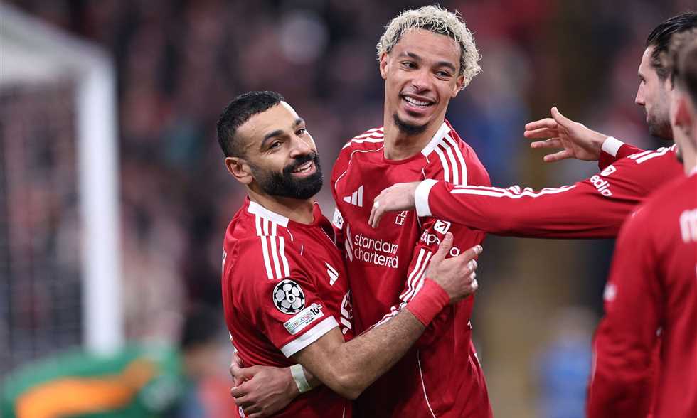 تشكيل كأس الاتحاد - صلاح أساسي مع ليفربول.. ومرموش على دكة بدلاء مانشستر سيتي