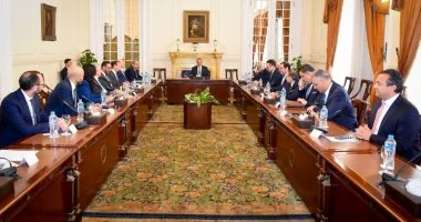 وزير الخارجية يناقش توسيع التعاون الاقتصادي مع غرفة التجارة الأمريكية | أموال الغد