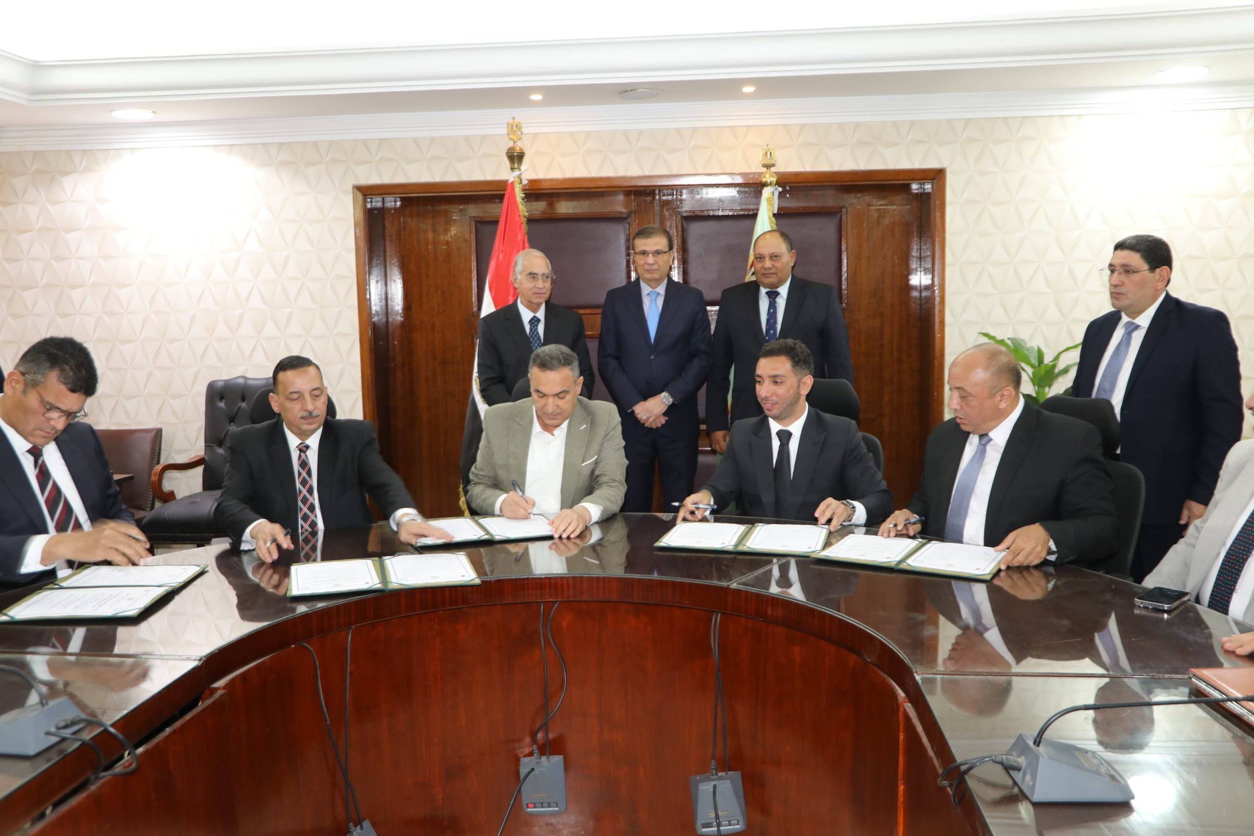 بروتوكول تعاون بين «الزراعة» والخدمة الوطنية و«مالتي كوميرس» للتحسين الوراثي للماشية | أموال الغد