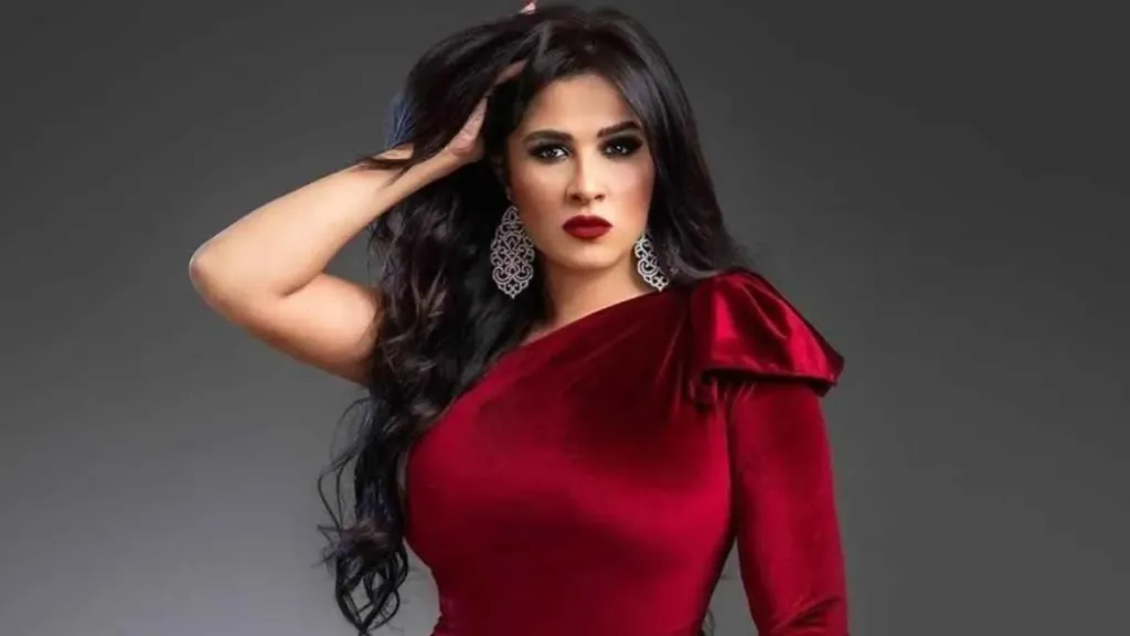 الفنانة المصرية ياسمين عبد العزيز تثير الجدل بعد فتح باب الأسئلة لمتابعيها على إنستجرام