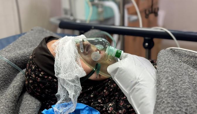 اختناق بطيء.. أزمة أكسجين بمستشفيات غزة تهدد حياة المرضى